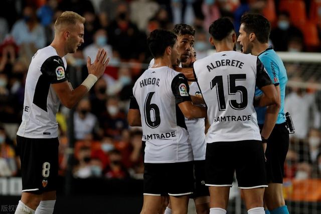 贺希宁44分打破两项纪录 个人和队史均创新高